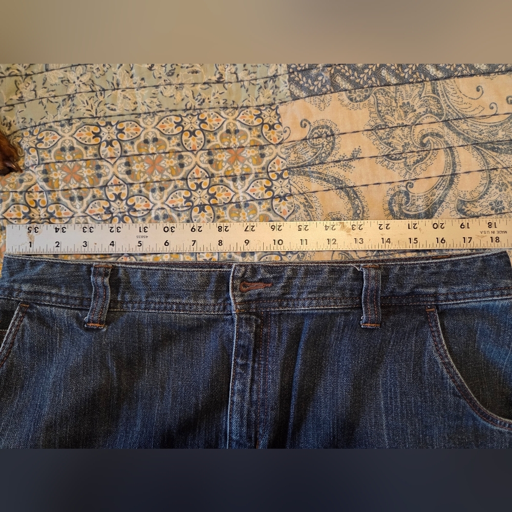 Eddie Bauer Dark Blue Denim Mini Skirt - Size 12 - Picture 4 of 6